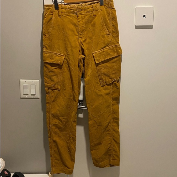 Levi’s corduroy pants - Picture 1 of 8